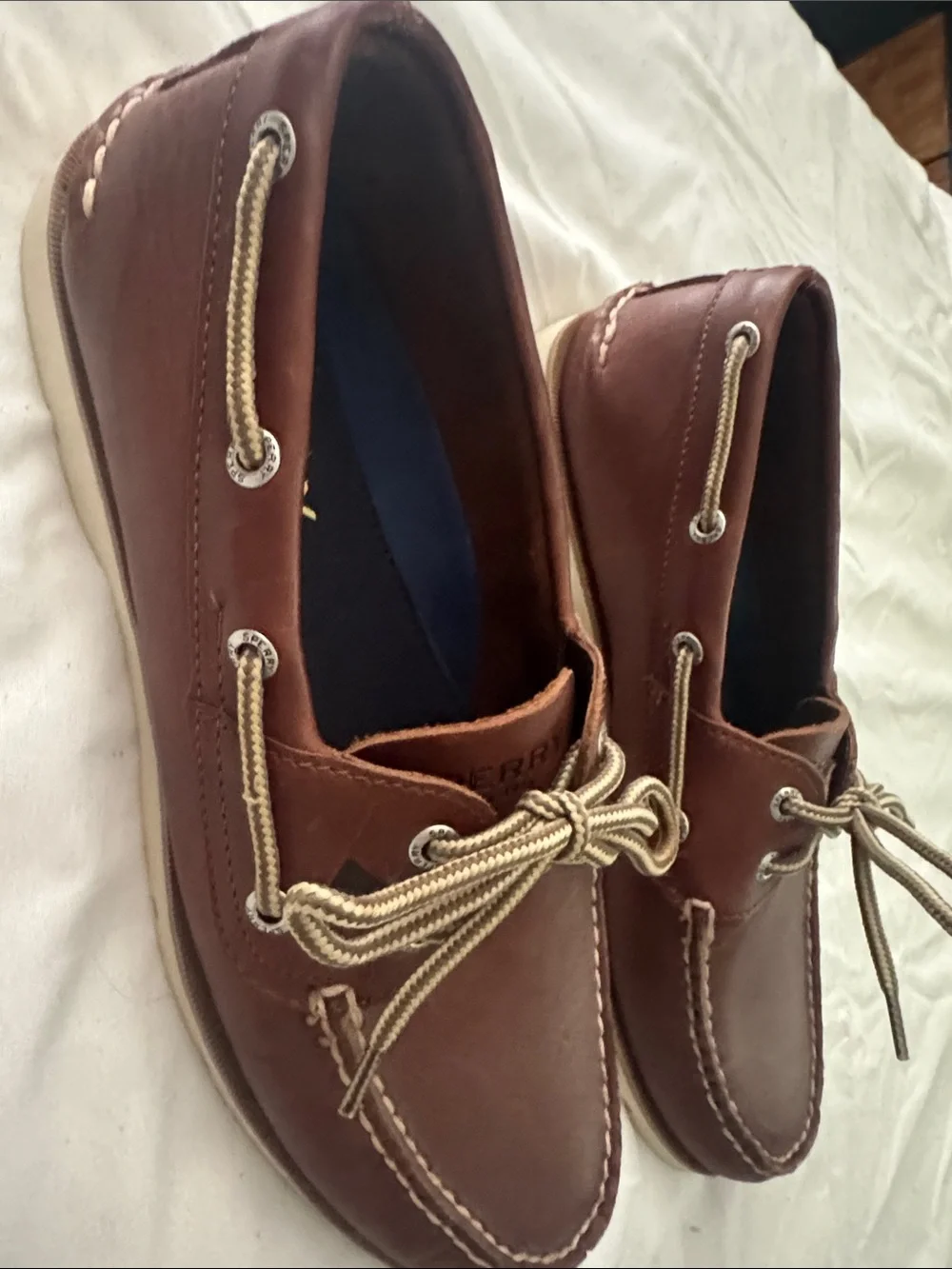 Sperry Brown Leather Men’s Boat Shoes with Tan Laces
